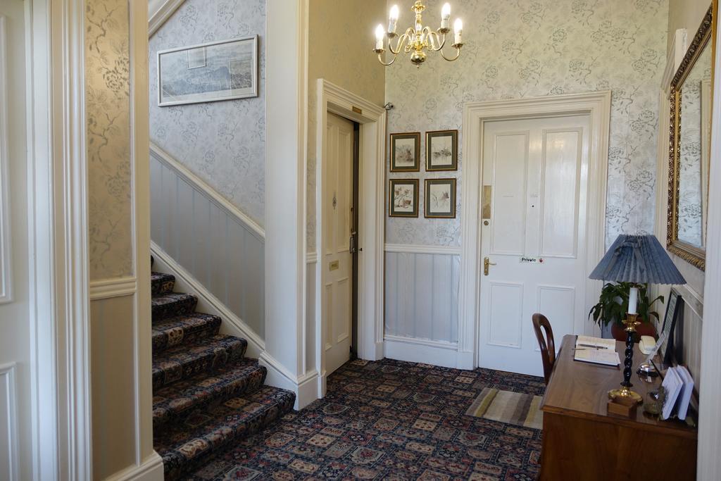 Ashgrove House Hotel เอดินบะระ ภายนอก รูปภาพ