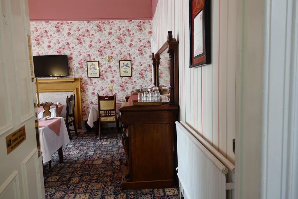 Ashgrove House Hotel เอดินบะระ ภายนอก รูปภาพ