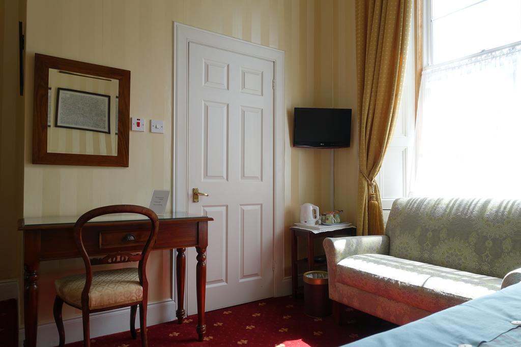 Ashgrove House Hotel เอดินบะระ ภายนอก รูปภาพ