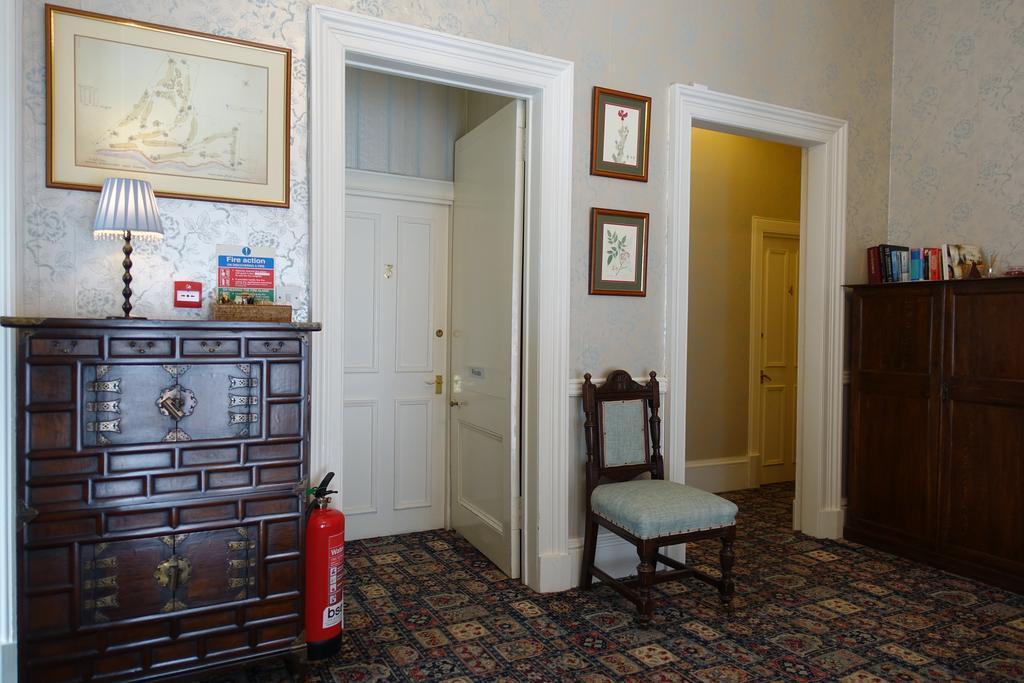 Ashgrove House Hotel เอดินบะระ ภายนอก รูปภาพ